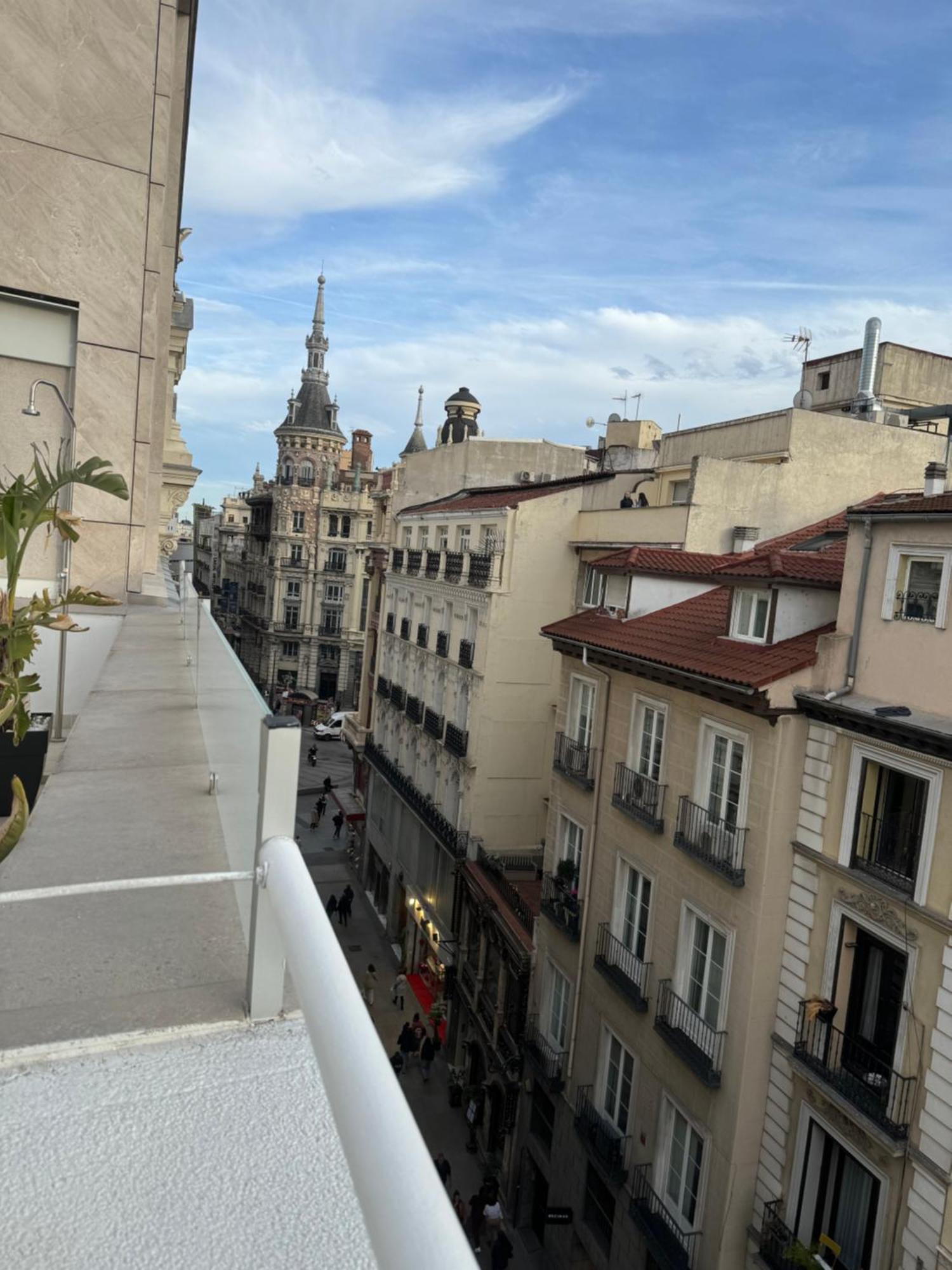 Appartamento Center City, Puerta Del Sol Terraza Madrid Esterno foto